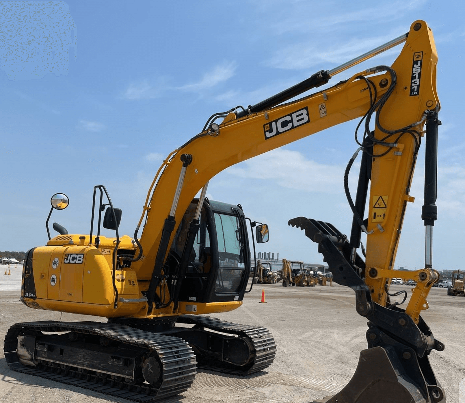 JCB JS131-LC 74HP Crawler Excavator w/ Thumb